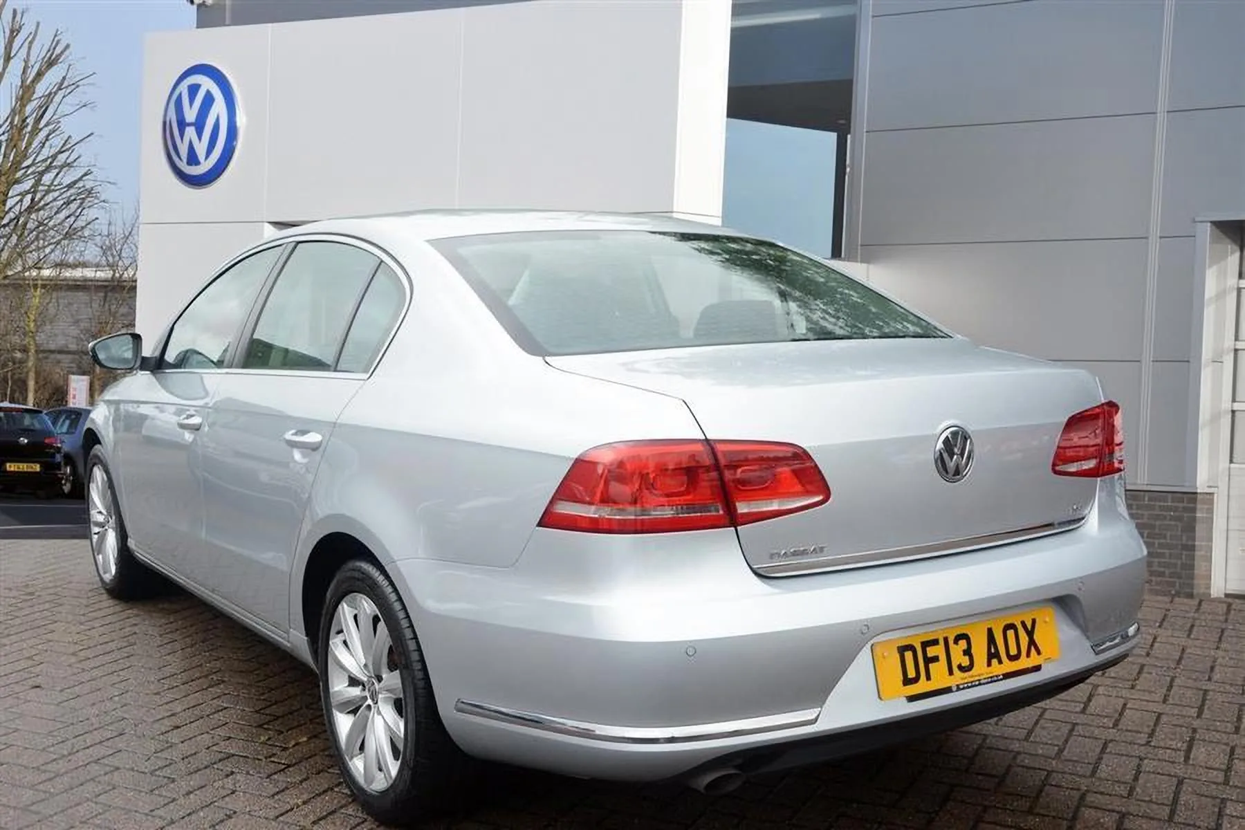 A car parked outside a Sheffield garage forecourt